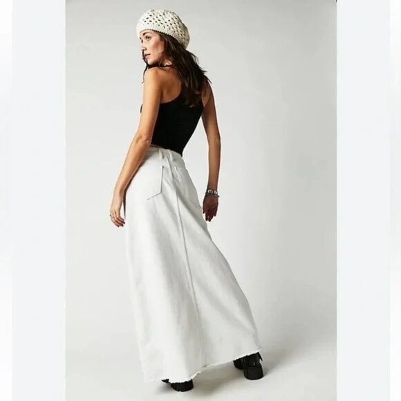Free People We The Free Come As You Are Denim Maxi Skirt Sz 6 White - Picture 3 of 13